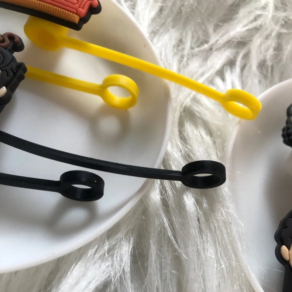 8 TV show-inspired party favors & straw covers!